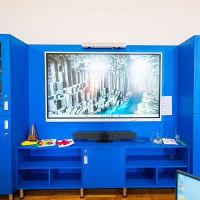 SmartLab 93 1